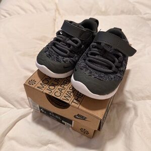 Nike free run 5.0 baby shoes